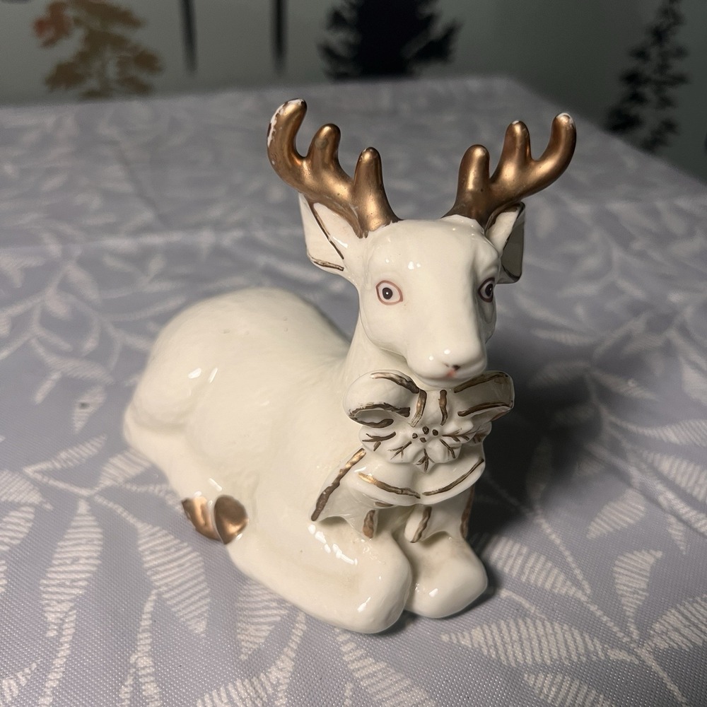 Vintage Ceramic White Reindeer with Gold Antlers and Hoof Christmas‎ Decor